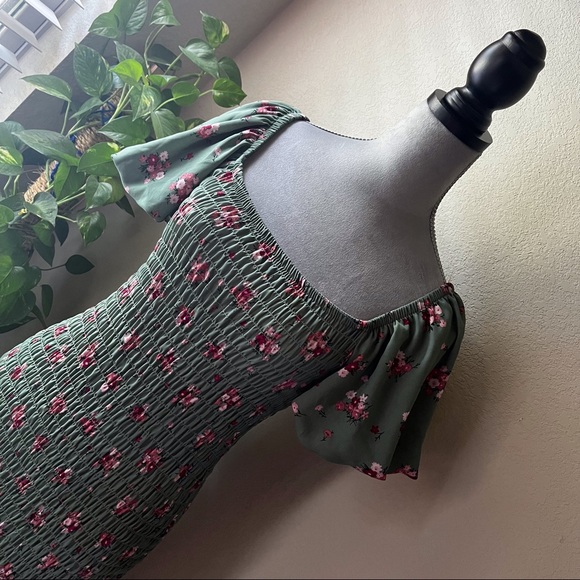 Beautiful TRIXXI green dress - Picture 7 of 12